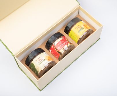 Shortbread and cookie gift hamper